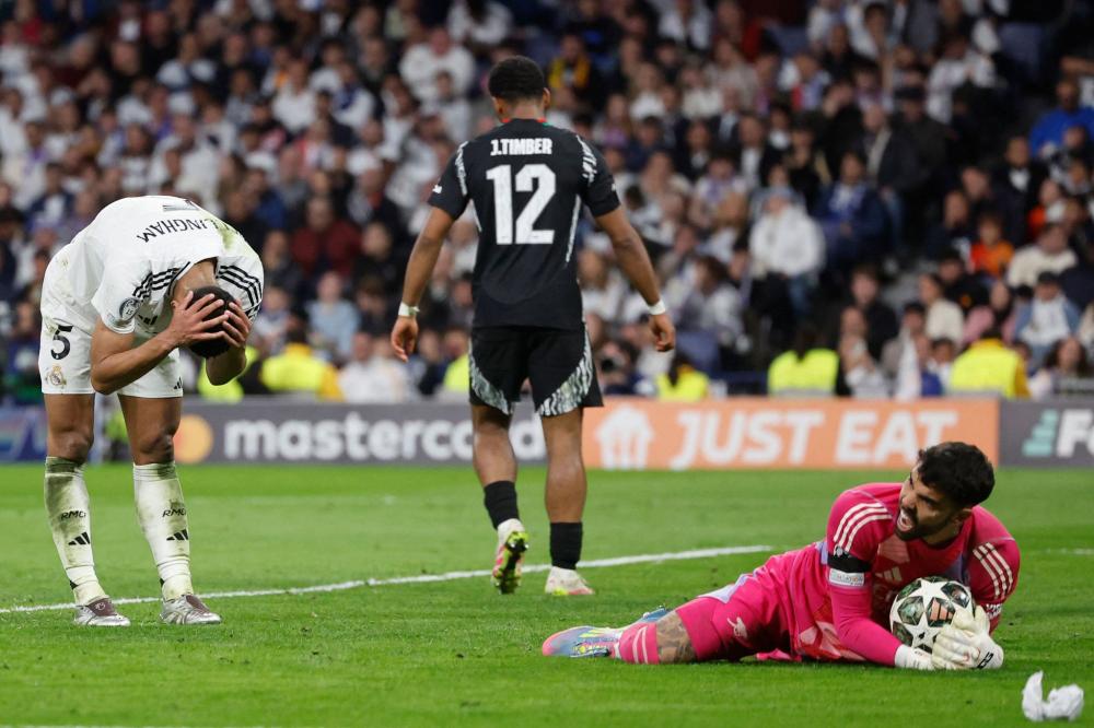 更因他们的 更因他们的